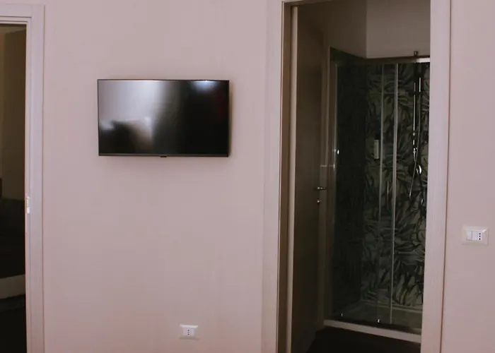 John's 3* Villa D'agri