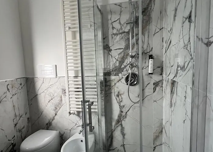 John's 3* Villa D'agri